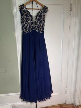 Jovany Navy Beaded V-Neck Evening Dress size 4